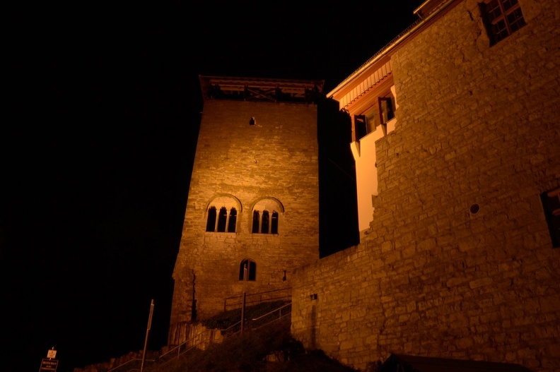 comp_p08.jpg